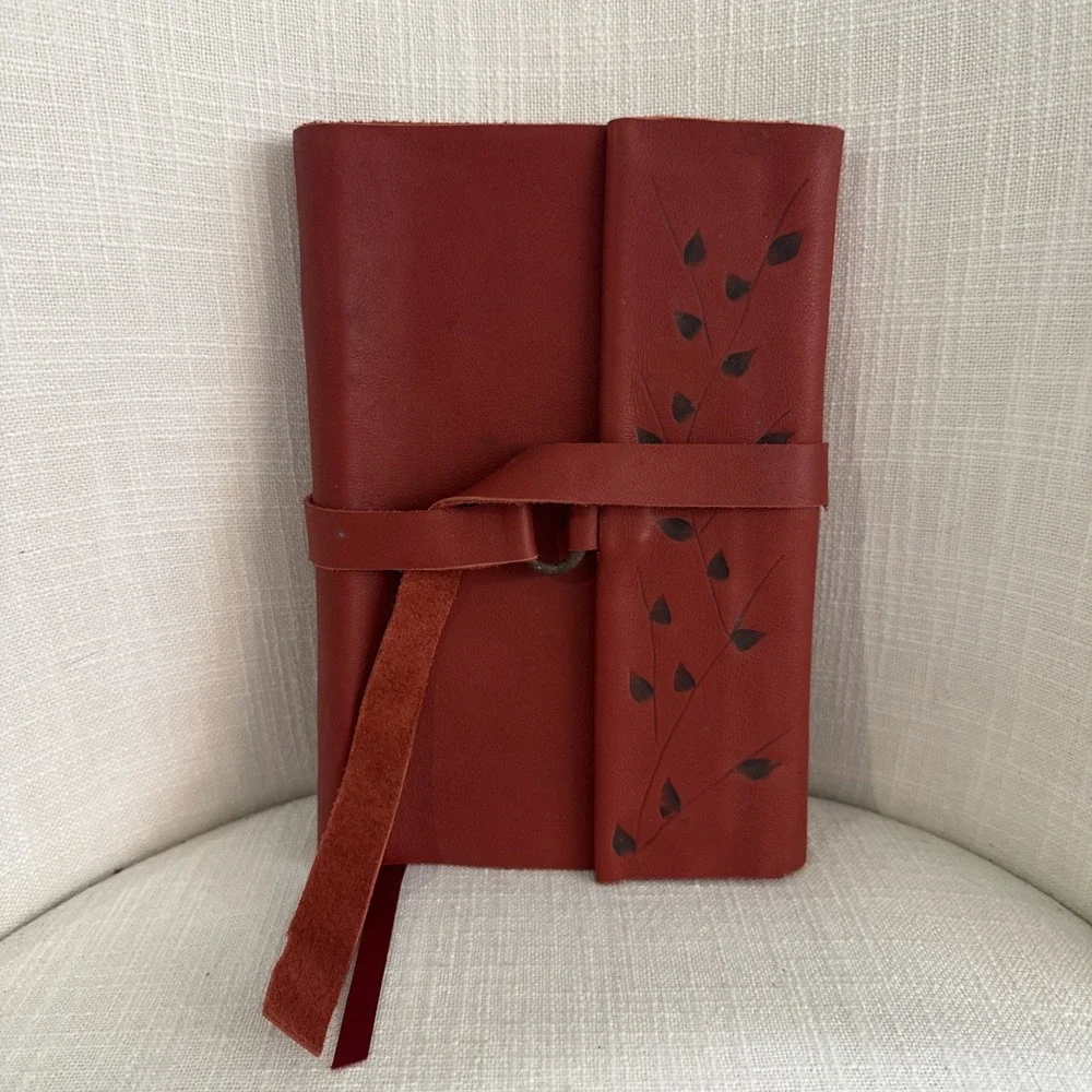 9x5 Inch sketchbook Leather blank page diary Leather diary for travel Leaf Print